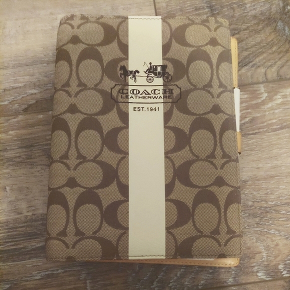 Coach Other - Vintage coach planner.